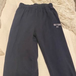 Brandy Melville New York Rosa Sweatpants - Navy